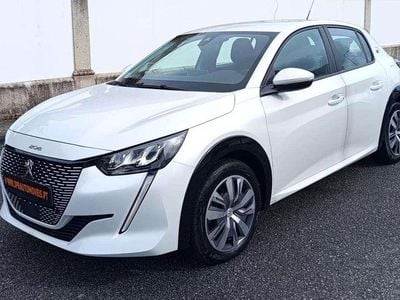 Usado Peugeot e-208 Active 100 kW (136 HP) 2021 Branco pérola Citadino