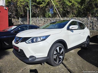 Branco Usado 2015 Nissan Qashqai N-Connecta SUV | € 15.900 (Preço justo)