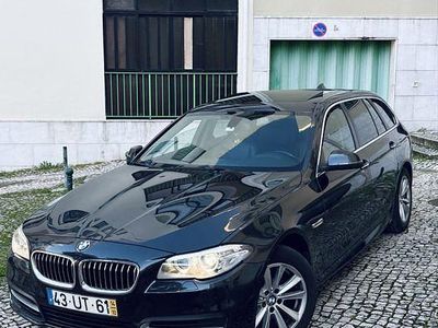 Usado 2014 BMW 520 Luxury Line Sedan | € 16.999 (Preço elevado)
