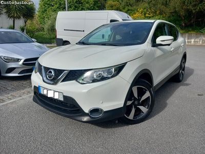 Branco Usado 2015 Nissan Qashqai 360º SUV | € 13.990 (Preço justo)
