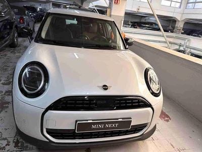 Branco Usado 2025 Mini Cooper Classic Citadino | € 34.900