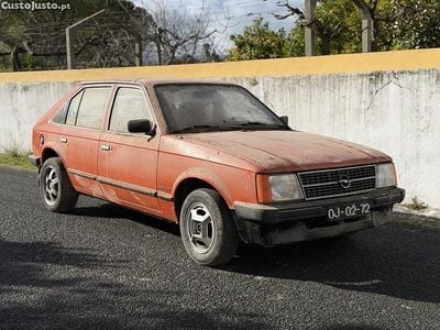 Laranja Usado 1980 Opel Kadett S | € 1.400