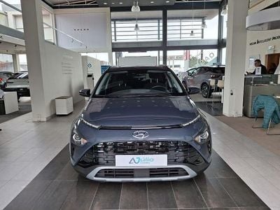 Cinzento Usado 2024 Hyundai Bayon Premium SUV | € 21.290 (Preço justo)