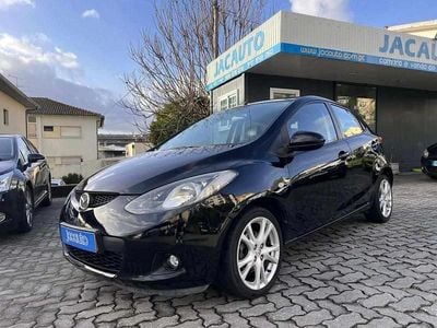 Preto Usado 2008 Mazda 2 Citadino | € 4.750