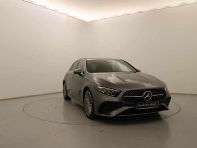 Usado Mercedes A200 AMG line 163 HP (119 kW) 2025 Cinzento