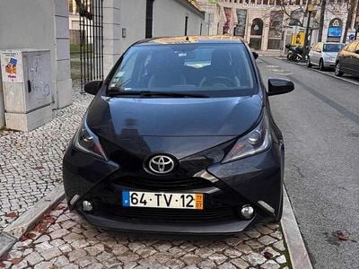 Cinzento Usado 2017 Toyota Aygo Citadino | € 10.500 (Preço elevado)