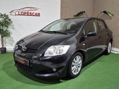 Usado 2009 Toyota Auris Sedan | € 9.950 (Preço elevado)