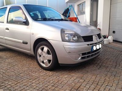 usado Renault Clio R.S. 1.5 DCI com apenas 195 mil Kms 5 Portas /5 Luga A/C