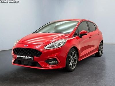 Vermelho Usado 2018 Ford Fiesta ST-Line Citadino | € 9.990 (Bom preço)
