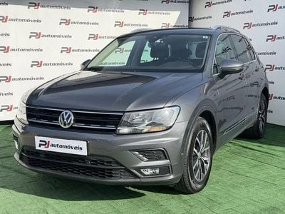 Usado VW Tiguan 150 HP (110 kW) 2017 Cinzento SUV