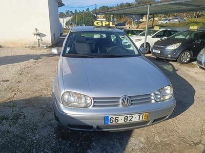 VW Golf IV