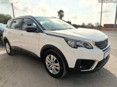 Branco Usado 2019 Peugeot 5008 Style Monovolume | € 23.900