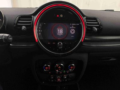 Usado Mini Cooper D 150 HP (110 kW) 2022 Verde Citadino