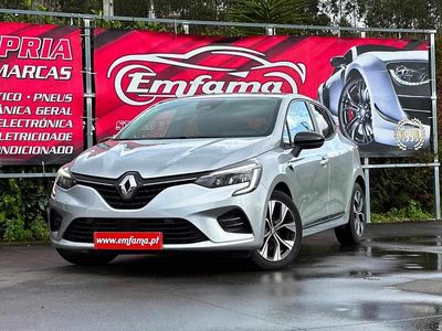 Usado Renault Clio V 91 HP (66 kW) 2022 Cinza