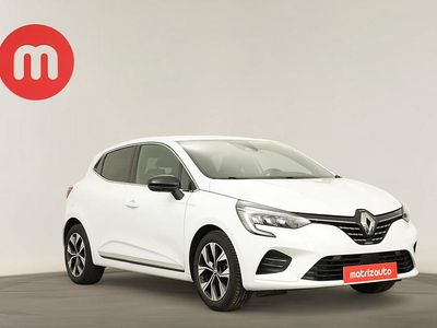 Branco Usado 2023 Renault Clio V Techno | € 18.499 (Preço elevado)