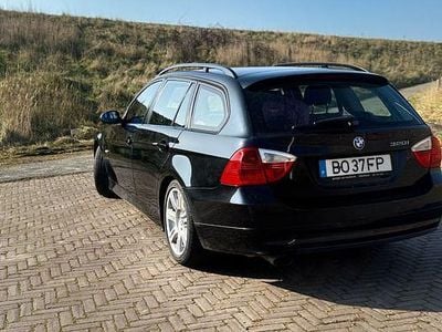 Usado 2008 BMW 320 Carrinha | € 4.000