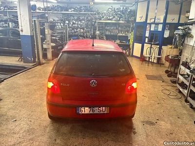 Vermelho Usado 2001 VW Polo | € 2.500