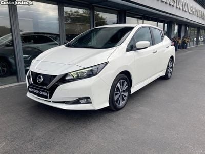 Usado Nissan Leaf Acenta 110 kW (150 HP) 2019 Branco Citadino
