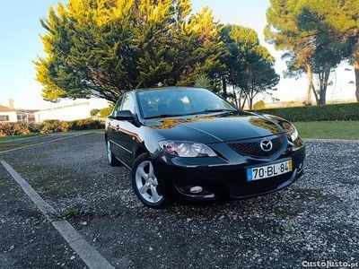Usado Mazda 3 Comfort 109 HP (80 kW) 2006 Preto Sedan