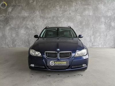 Usado BMW 318 143 HP (105 kW) 2008 Azul escuro Carrinha