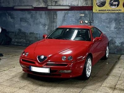 Usado Alfa Romeo GTV 155 HP (114 kW) 2002 Coupé