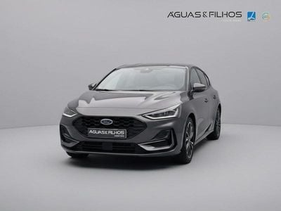 Cinza Usado 2024 Ford Focus ST-Line | € 20.990 (Preço justo)