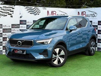Usado Volvo XC40 Core 262 HP (192 kW) 2023 Azul SUV