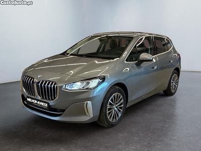 Cinza Usado 2023 BMW 218 Active Tourer Luxury Line Monovolume | € 31.990