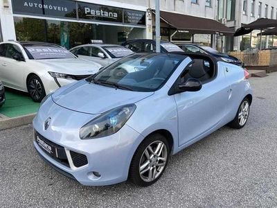 Usado Renault Wind 100 HP (73 kW) 2011 Prateado Cabrios