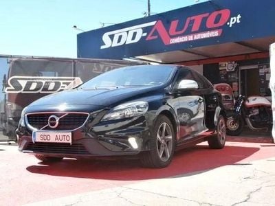Preto Usado 2017 Volvo V40 R-Design Carrinha | € 16.800 (Preço elevado)