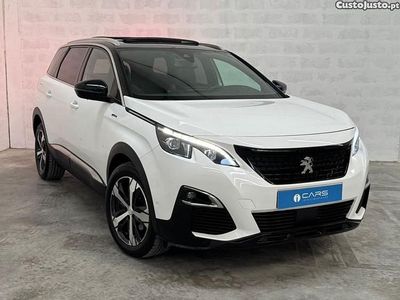 Usado Peugeot 5008 GT-line 130 HP (95 kW) 2018 Branco Sedan