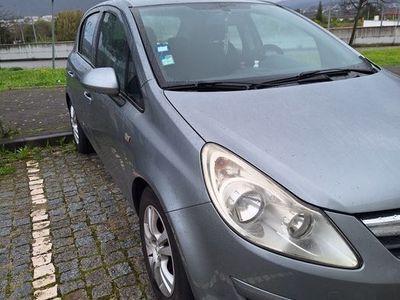 usado Opel Corsa 2010 bem estimado