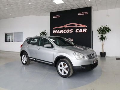 Usado Nissan Qashqai Acenta 115 HP (84 kW) 2009 Cinzento SUV