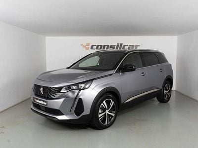 Cinzento Usado 2024 Peugeot 5008 | € 29.890 (Preço justo)