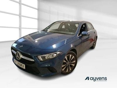 Azul Usado 2022 Mercedes A250 Style | € 26.100 (Bom preço)