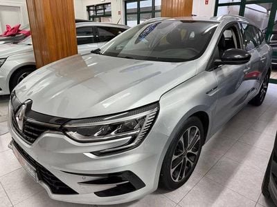 Cinzento Usado 2022 Renault Mégane IV LIMITED Carrinha | € 22.800 (Preço elevado)