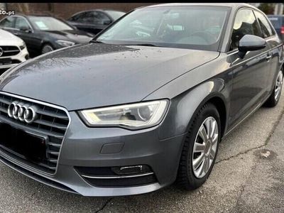 usado Audi A3 1.6 TDI Sport GPS Xenon