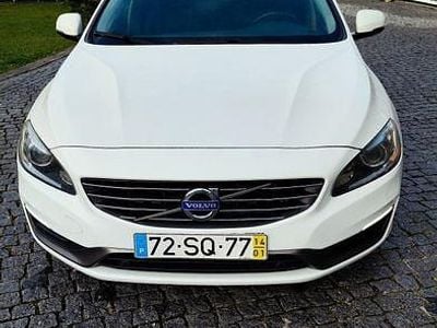 Usado 2014 Volvo V60 Momentum Carrinha | € 9.500 (Super Preço)