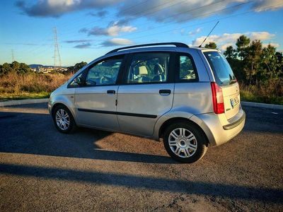 Usado Fiat Idea 80 HP (58 kW) 2005 Monovolume