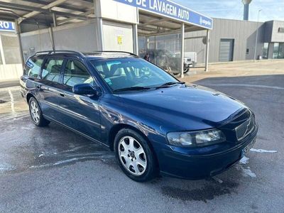 usado Volvo V70 2.0 turbo com GPL