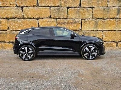 Preto Usado 2023 Renault Mégane Techno | € 29.950 (Caro)
