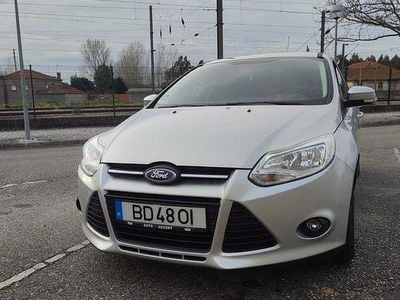 Usado 2014 Ford Focus Titanium Sedan | € 8.000 (Preço justo)