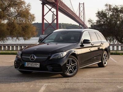Usado 2020 Mercedes C300e AMG line Sedan | € 26.490 (Preço elevado)