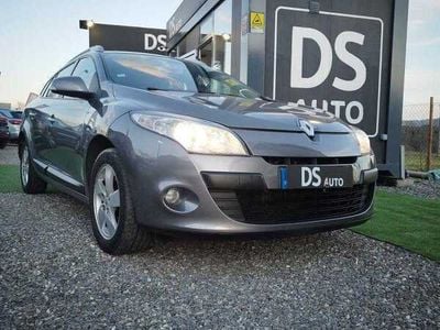 Cinzento Usado 2010 Renault Mégane III | € 9.950 (Preço elevado)