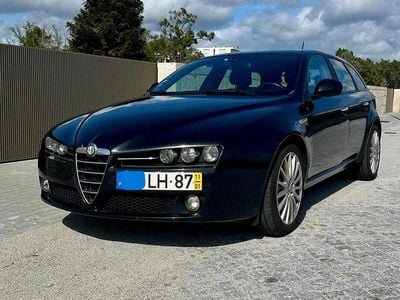 Usado Alfa Romeo 159 136 HP (100 kW) 2011 Preto Carrinha
