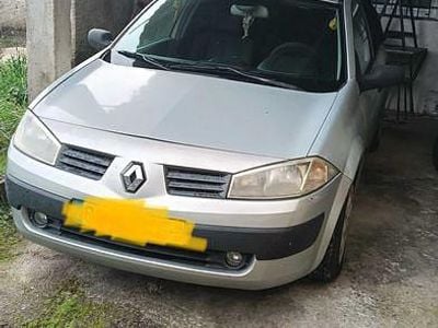 Usado 2004 Renault Mégane II Sedan | € 1.400 (Bom preço)