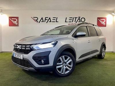 Cinza Usado 2023 Dacia Jogger Comfort Monovolume | € 16.500 (Bom preço)