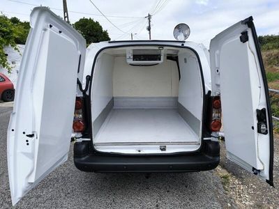 Branco Usado 2016 Citroën Berlingo Monovolume | € 14.950