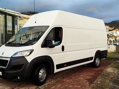 Usado Peugeot Boxer 165 HP (121 kW) 2020 Branco Van