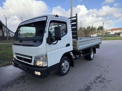 Usado Mitsubishi Canter 130 HP (95 kW) 2010 Branco
